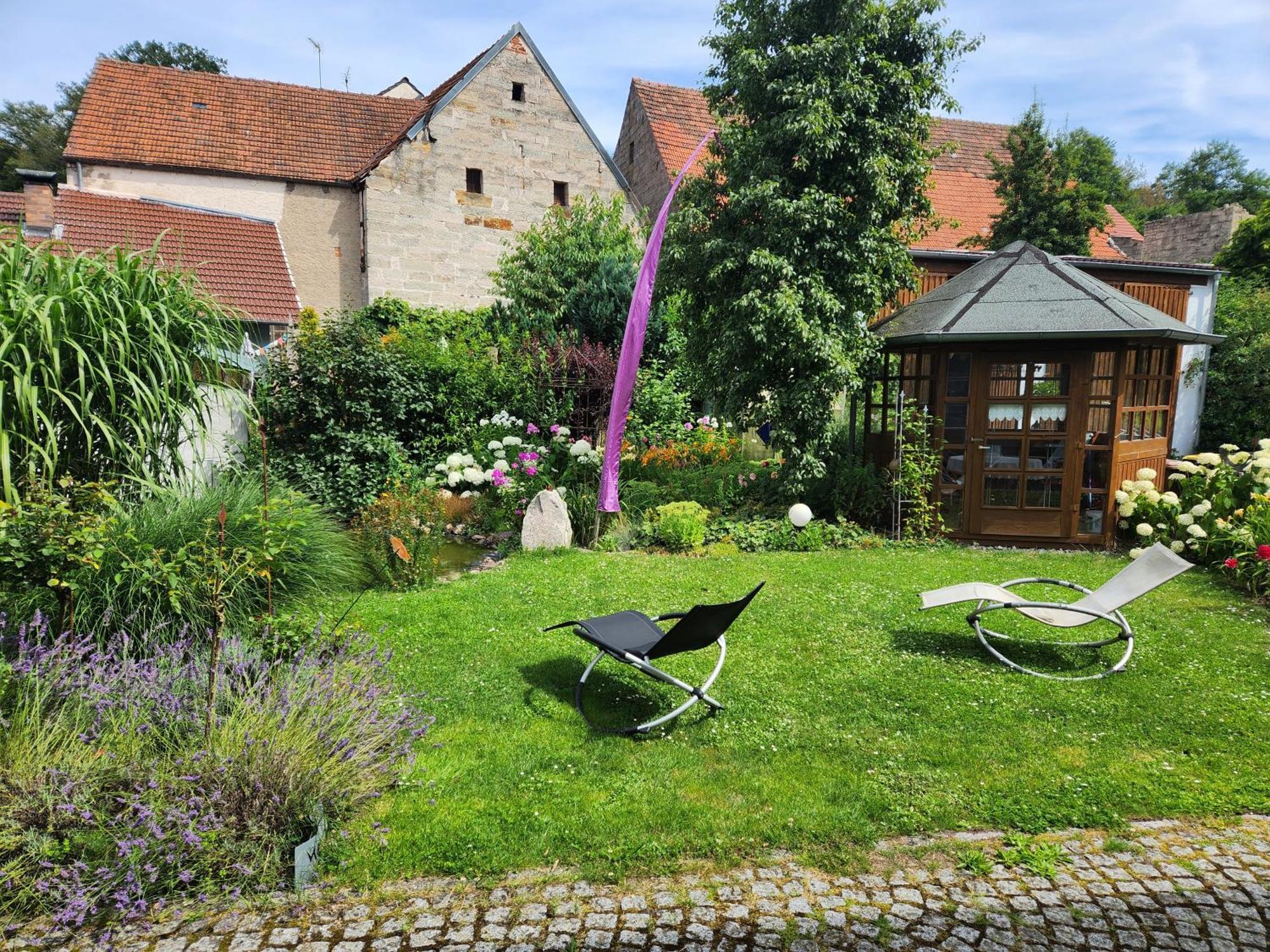 Familienfreundlich Im Naturpark Hassberge Mit Gehobener Gastronomie Kirchlauter 外观 照片